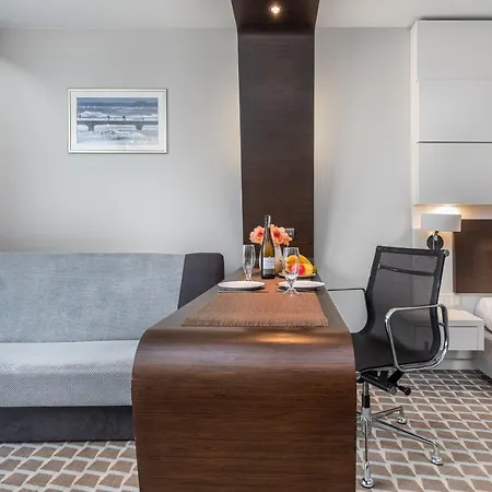 Marine Deluxe With Apartament
